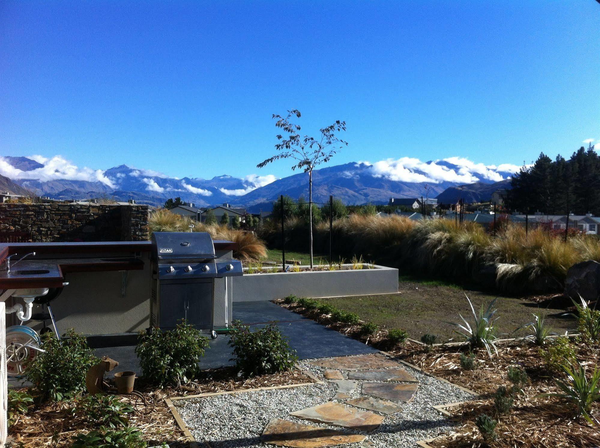 เว็บสเตอร์ ออน วานาคา ลอดจ์ Bed & Breakfast วานากา ภายนอก รูปภาพ