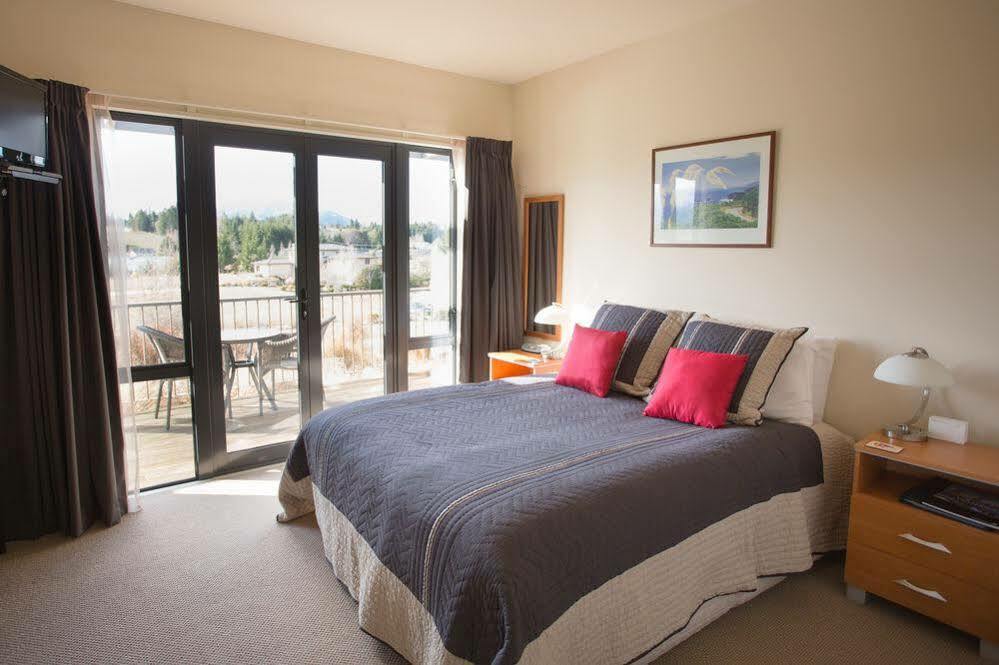 เว็บสเตอร์ ออน วานาคา ลอดจ์ Bed & Breakfast วานากา ภายนอก รูปภาพ